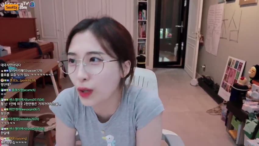 AFREECATV KBJ101911_eunz1nara(BJ양팡)