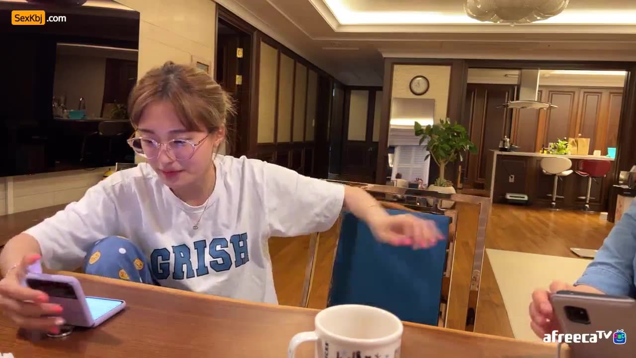 AFREECATV KBJ061114_eunz1nara(BJ양팡)