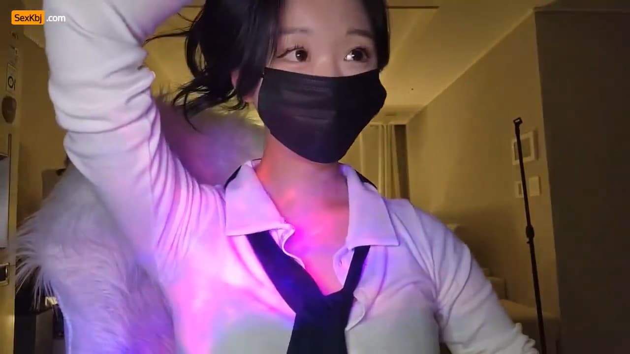 KBJ25022701_0008121
