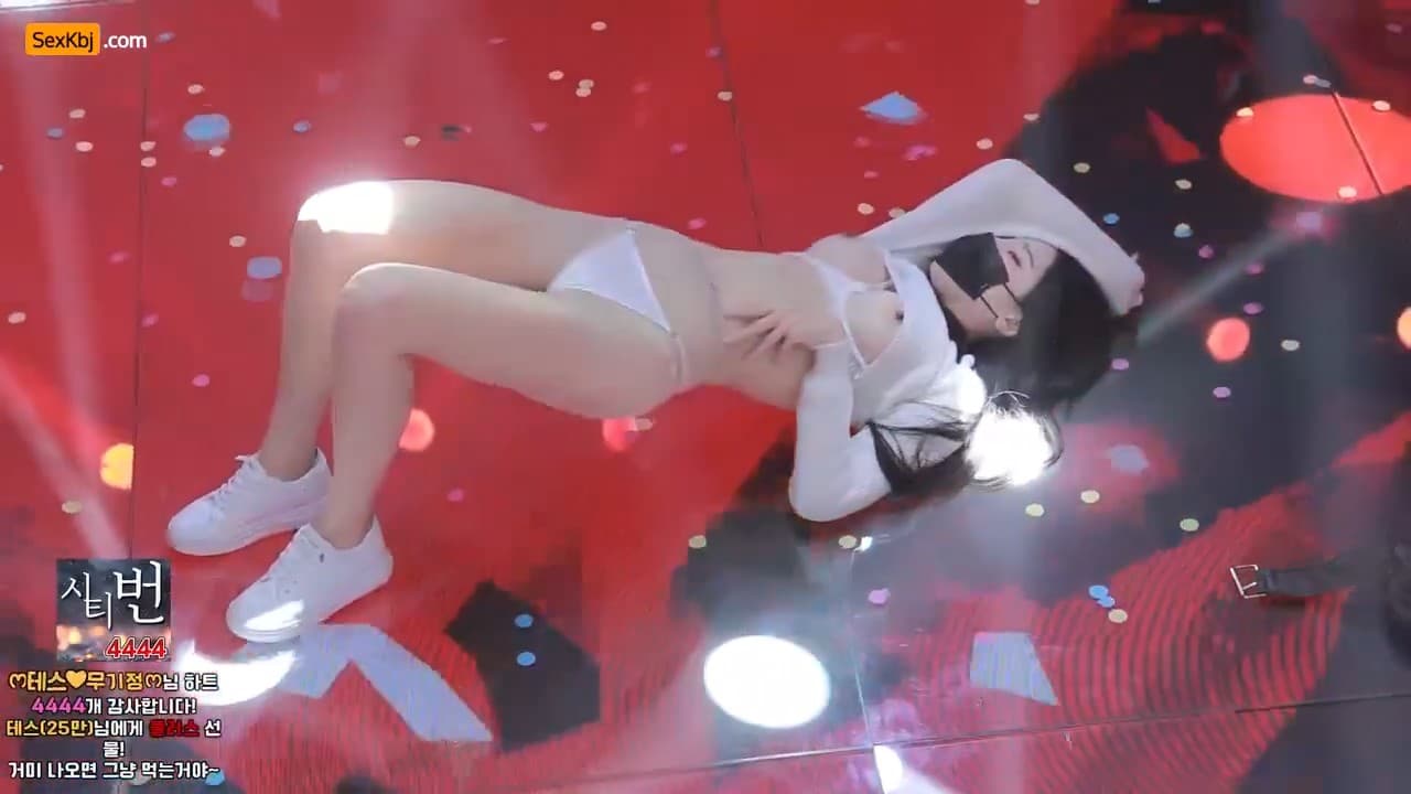 KBJ25030946_pandaclass_sexkbj