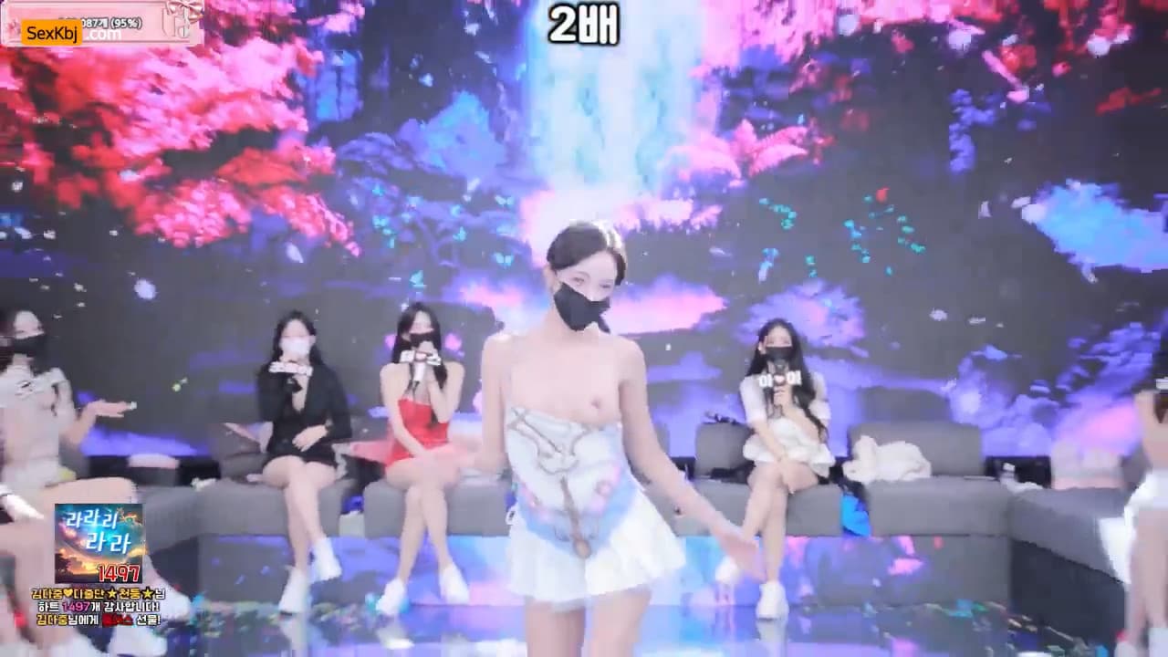 KBJ25092544_pandaclass_sexkbj