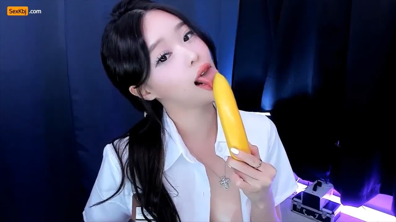 KBJ25082850_tothetop7727_sexkbj
